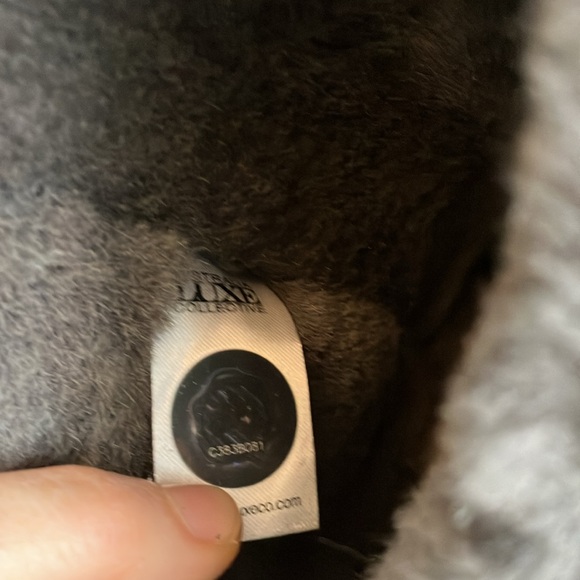 Australia Luxe Collective Cosy Short Grey Boots - Picture 11 of 14